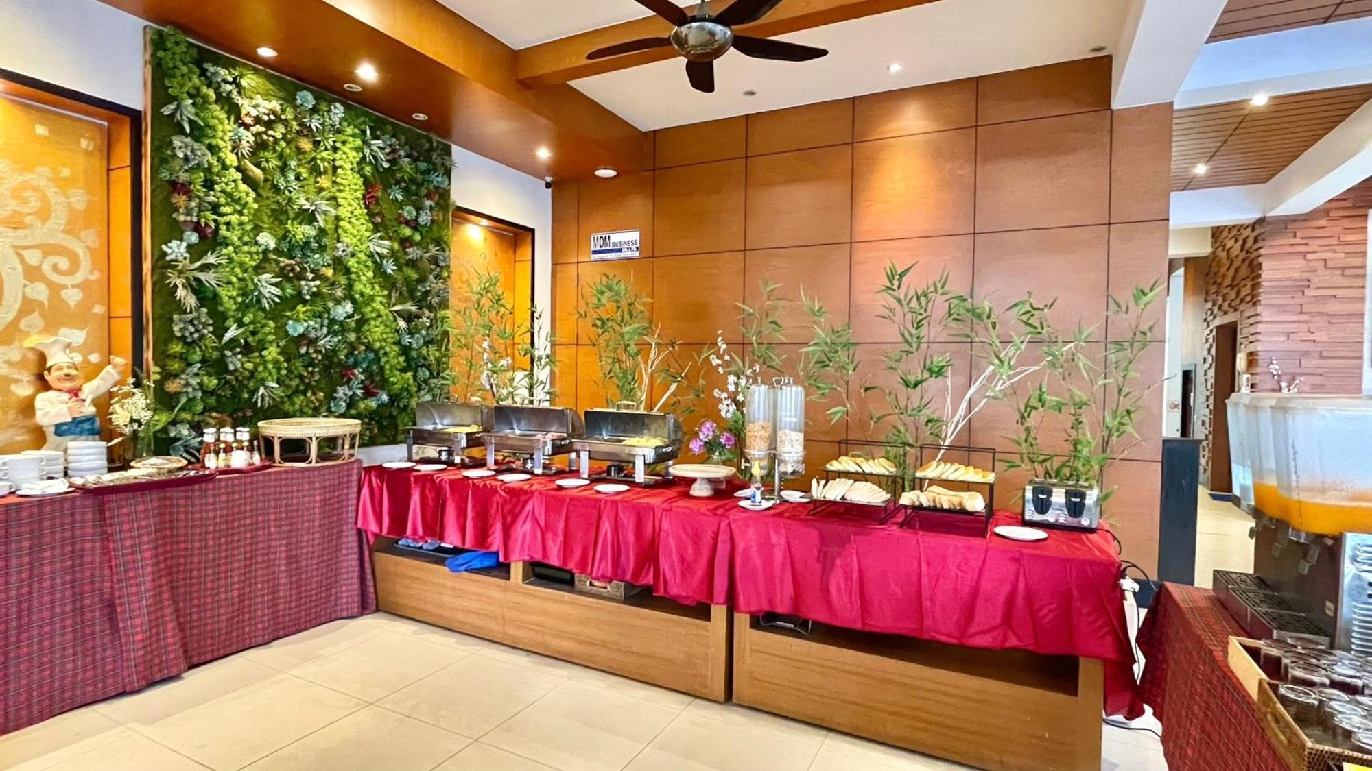 Baramee Resortel Patong Dış mekan fotoğraf